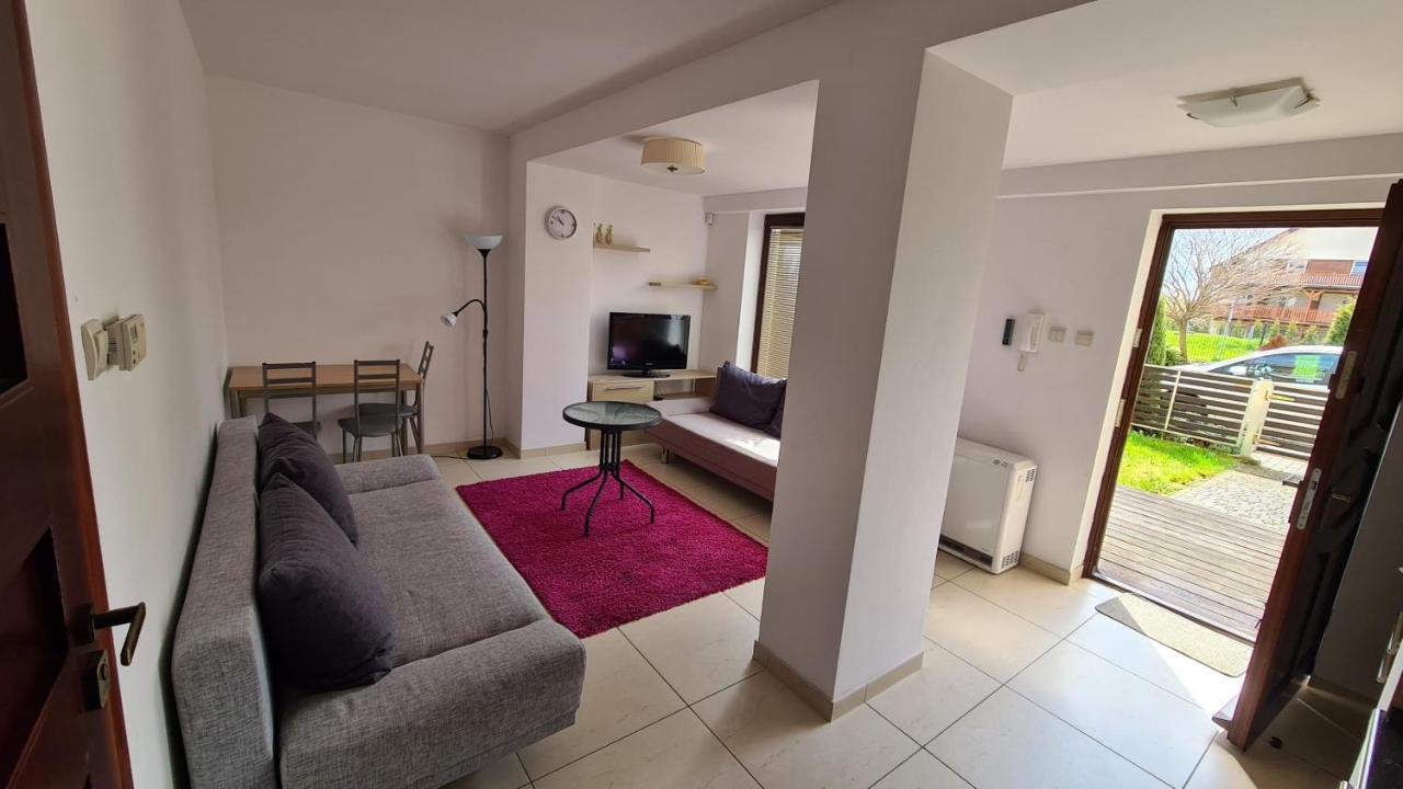 Apartamencik Z Ogrodkiem / Apartment With Garden Sarbinowo Eksteriør bilde