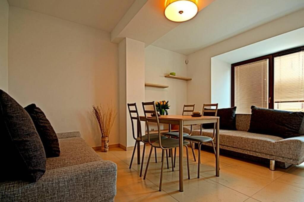 Apartamencik Z Ogrodkiem / Apartment With Garden Sarbinowo Eksteriør bilde